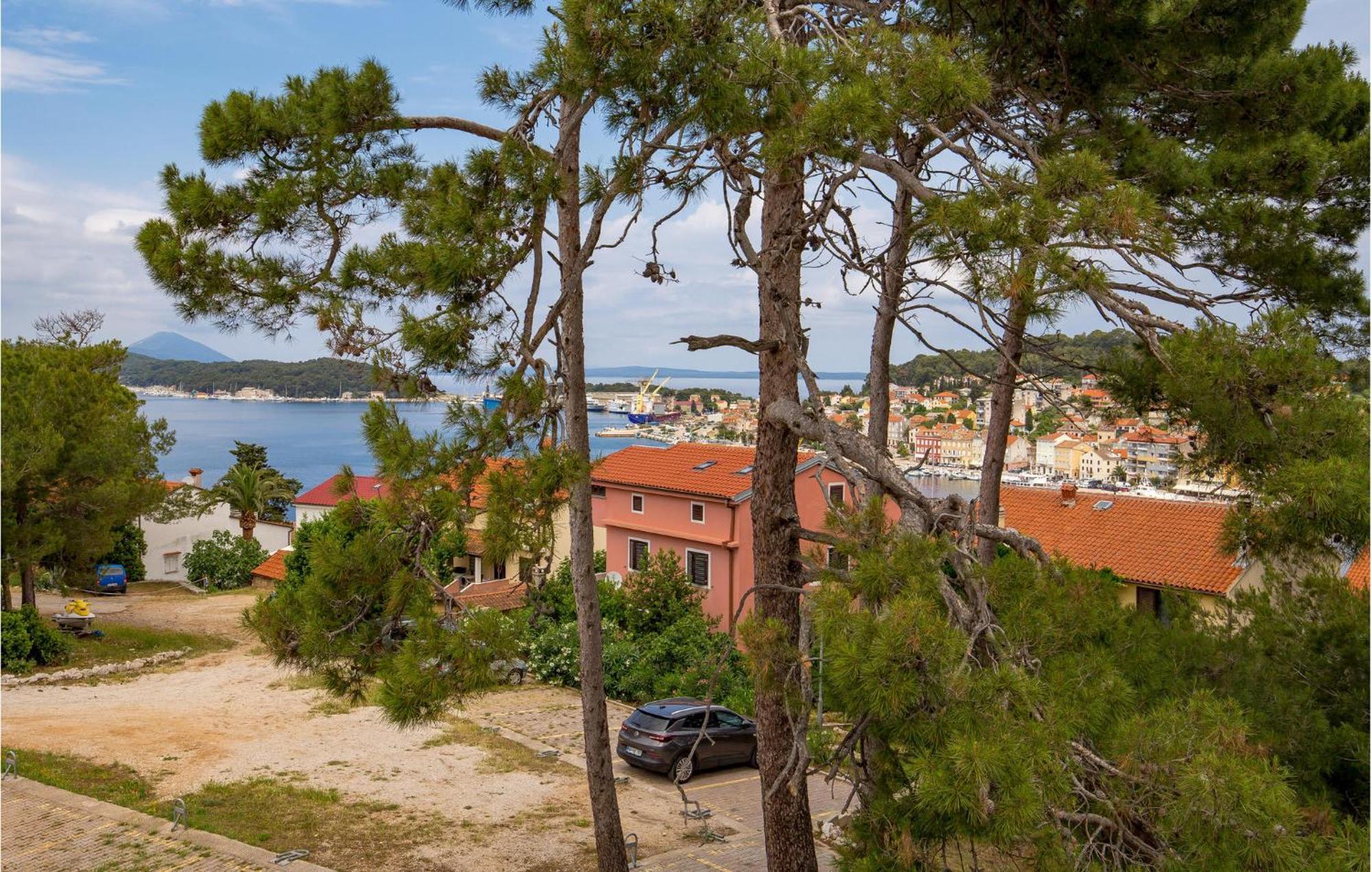 Amazing Apartment In Mali Losinj With Wifi Exteriér fotografie