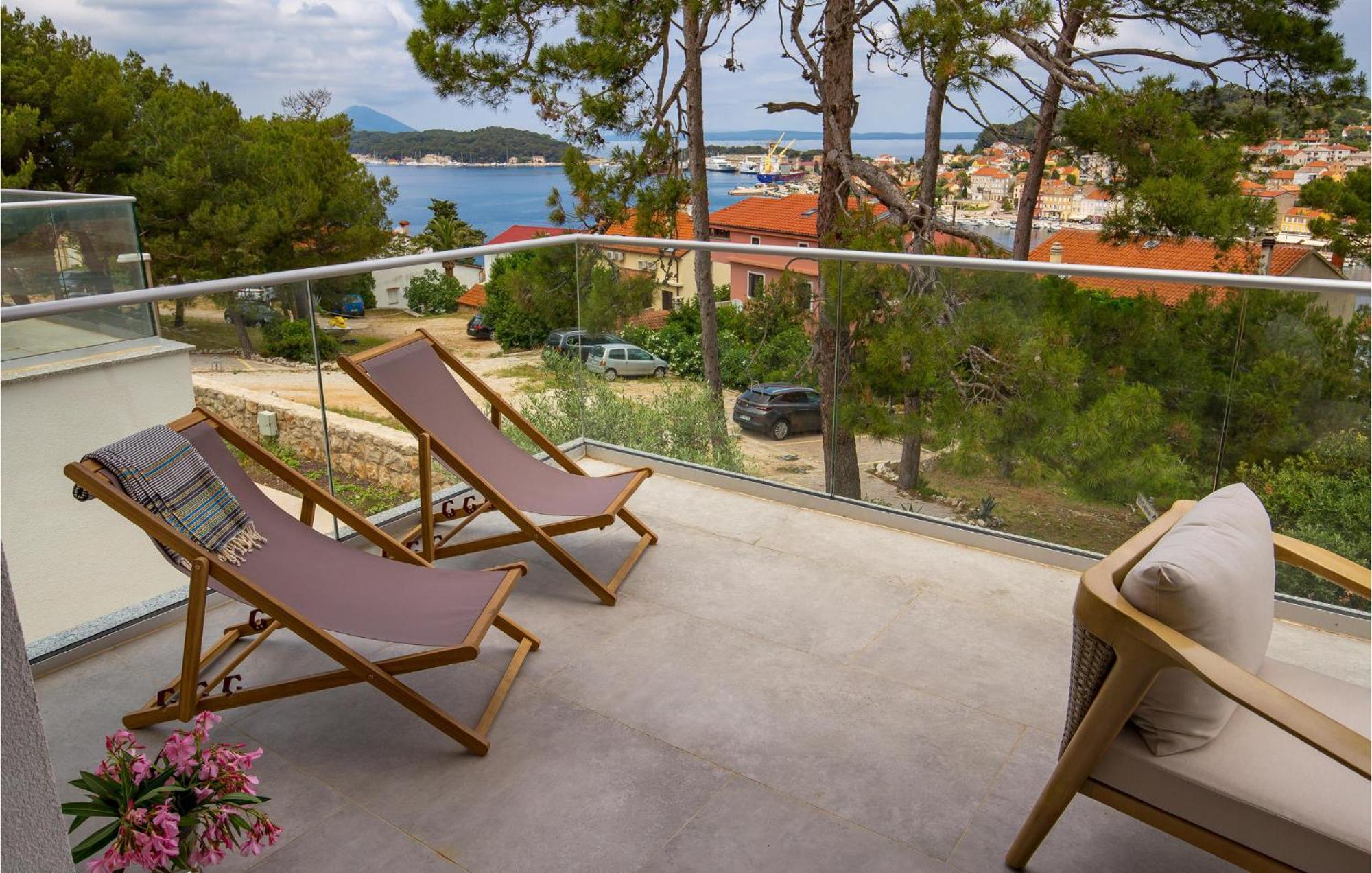 Amazing Apartment In Mali Losinj With Wifi Exteriér fotografie